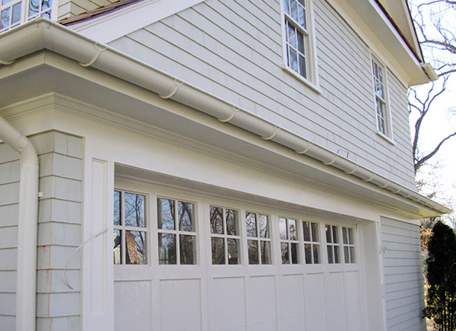 Uncle Skeeter's Gutter Cleaning Images